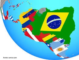 Trump já deportou 200 mil latino-americanos em 2025, com endurecimento da política migratória