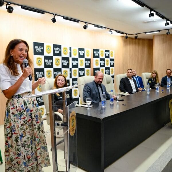 Delegacias da mulher recebem 30 novas viaturas em Goiás