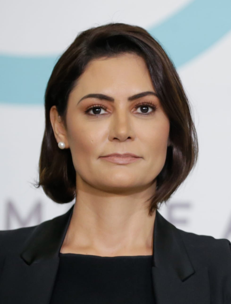 Esposas de políticos ganham protagonismo e podem redesenhar o cenário eleitoral de 2026