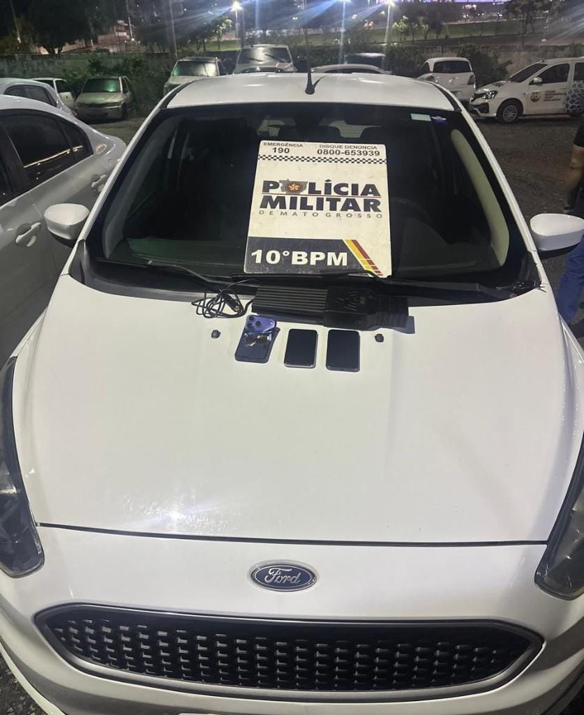 Polícia Militar localiza carro roubado e prende quadrilha em flagrante em Cuiabá-MT