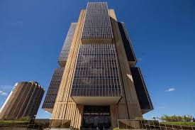 Mercado financeiro projeta inflação de 4,06% em 2026