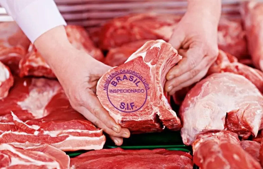 Entenda por que a China decidiu taxar a carne brasileira em 55%