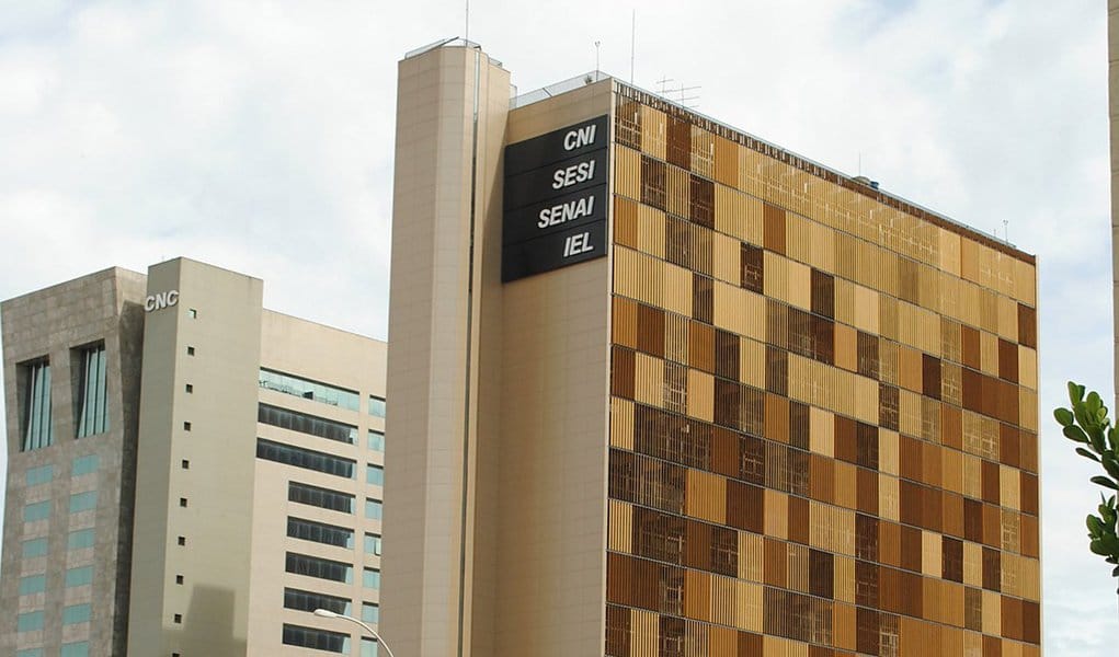 Setor produtivo reage à manutenção da Selic em 15% ao ano