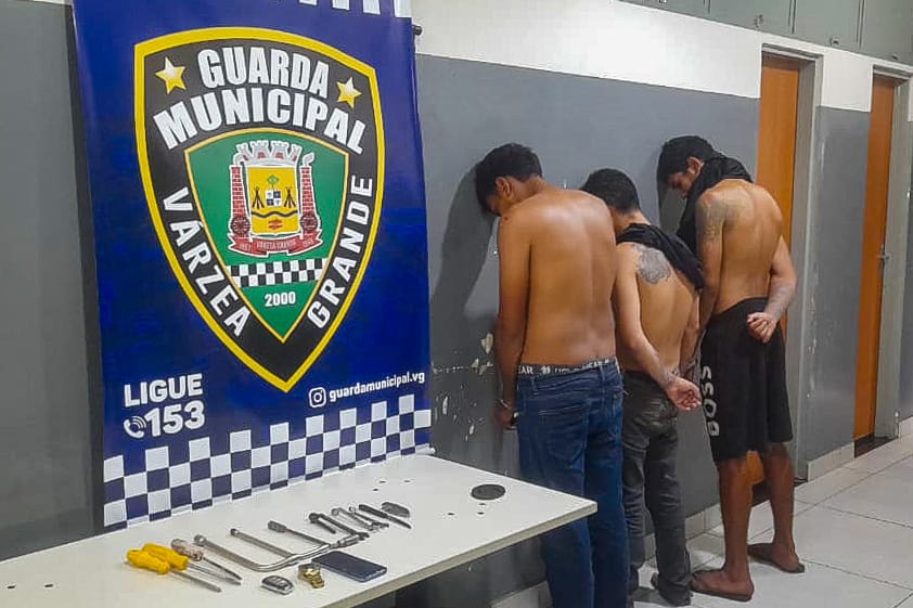 Guarda Municipal Várzea Grande detém suspeitos de furtos de módulos de caminhões no interior de MT