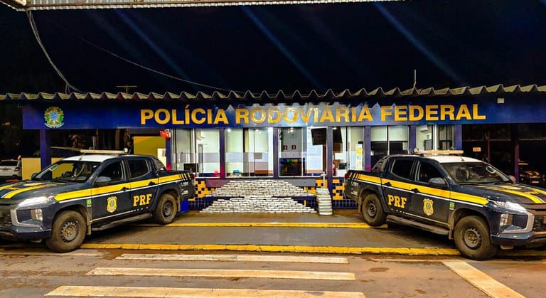 PRF apreende quase 300 kg de skunk no primeiro dia do ano em Rondonópolis-MT