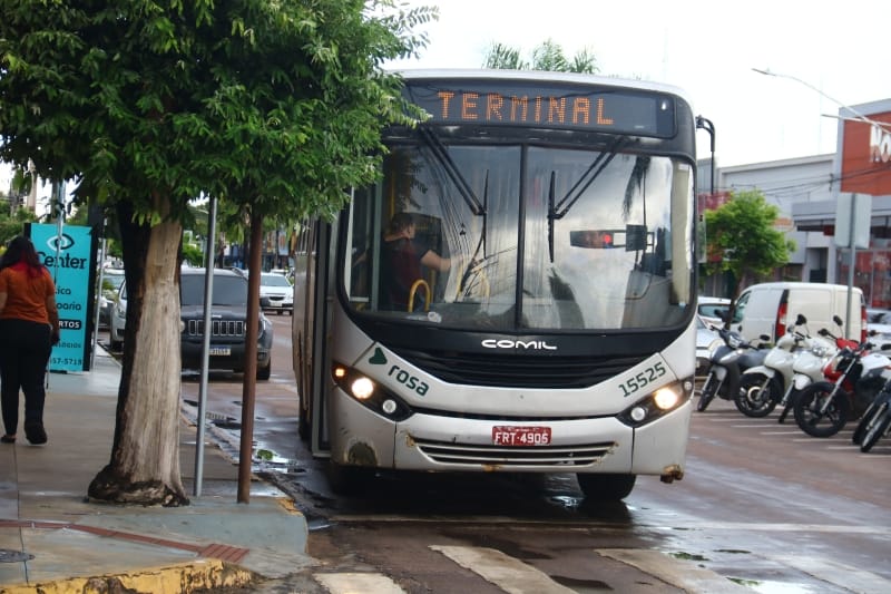 Prefeitura de Sinop-MT regulamenta programa para adoção de pontos de ônibus