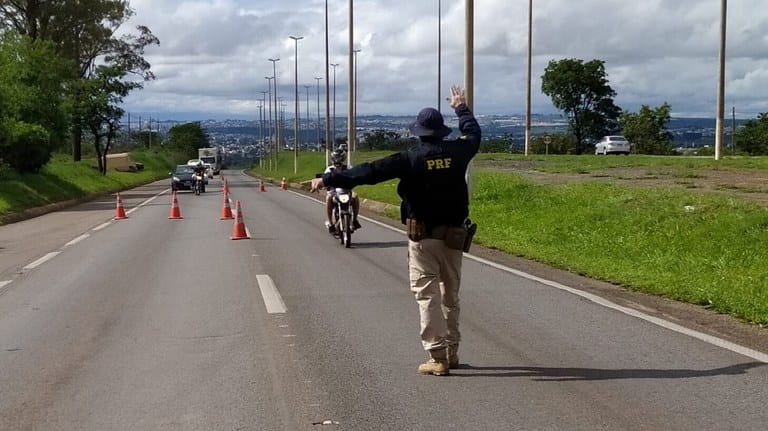 PRF divulga balanço da Operação Carnaval 2026 no DF