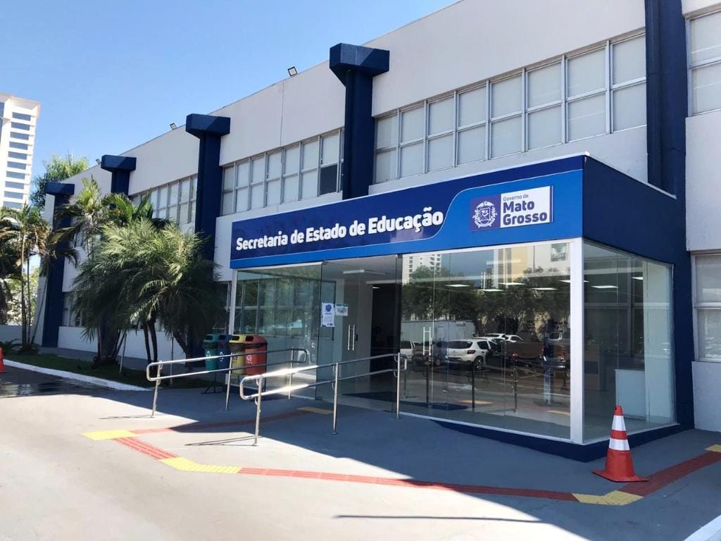 Audiências para ampliar modelo cívico-militar começam nesta terça (24) em 66 escolas da Rede Estadual de MT