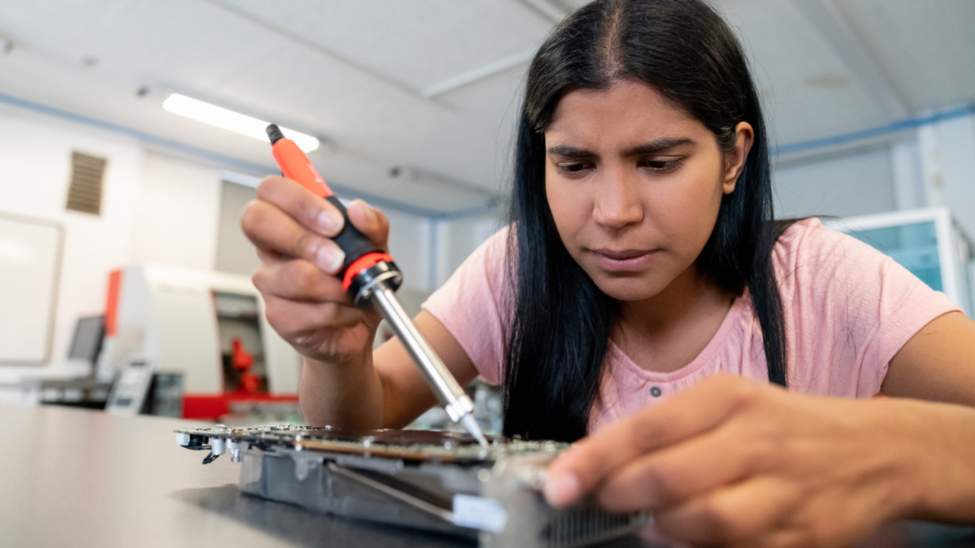 Projeto Futuro em Ação abre inscrições para cursos de tecnologia no Núcleo Bandeirante no DF