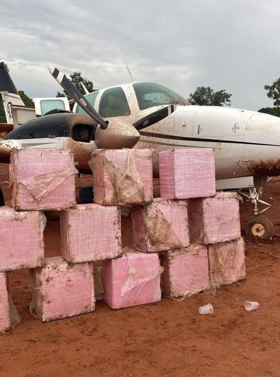 Operação desarticula transporte aéreo de drogas em Goiás