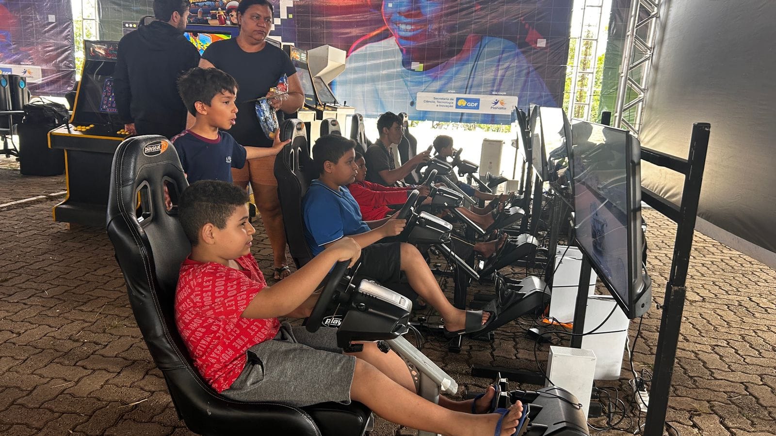 Projeto Escola Digital para Jovens chega a Brazlândia-DF com tecnologia, inovação e oportunidades para o futuro