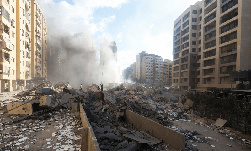 Israel anuncia destruição de bunker militar subterrâneo de Ali Khamenei em Teerã