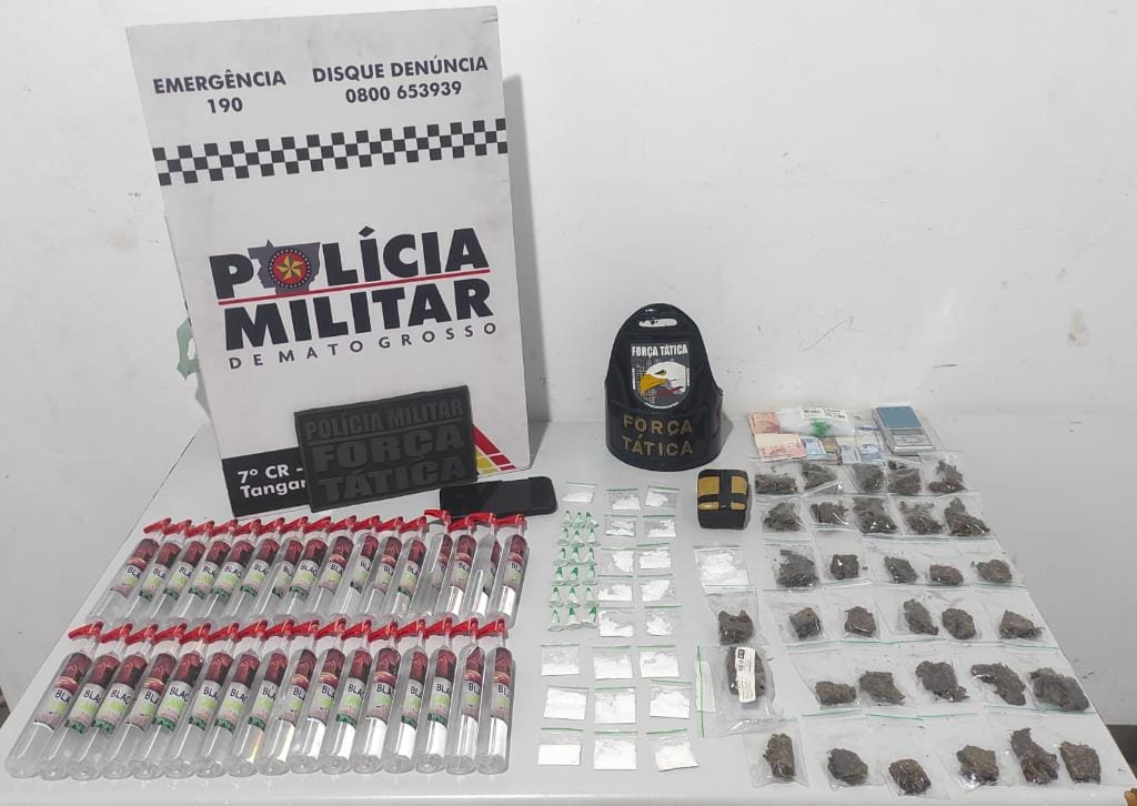 Força Tática de MT prende homem com porções de drogas e frascos de lança-perfume