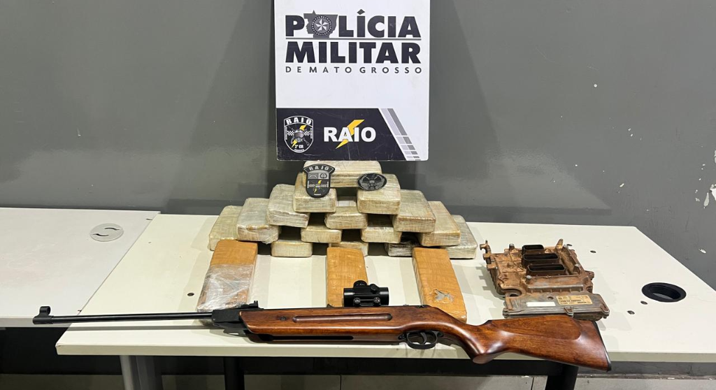 Polícia Militar apreende 18 tabletes de entorpecentes com adolescente em Várzea Grande-MT