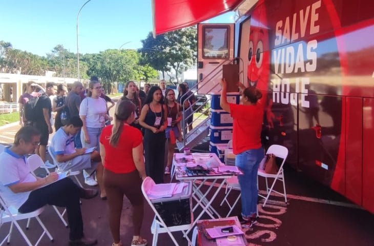 Rota do Ônibus do Hemosul amplia doações percorrendo municípios do interior de MS