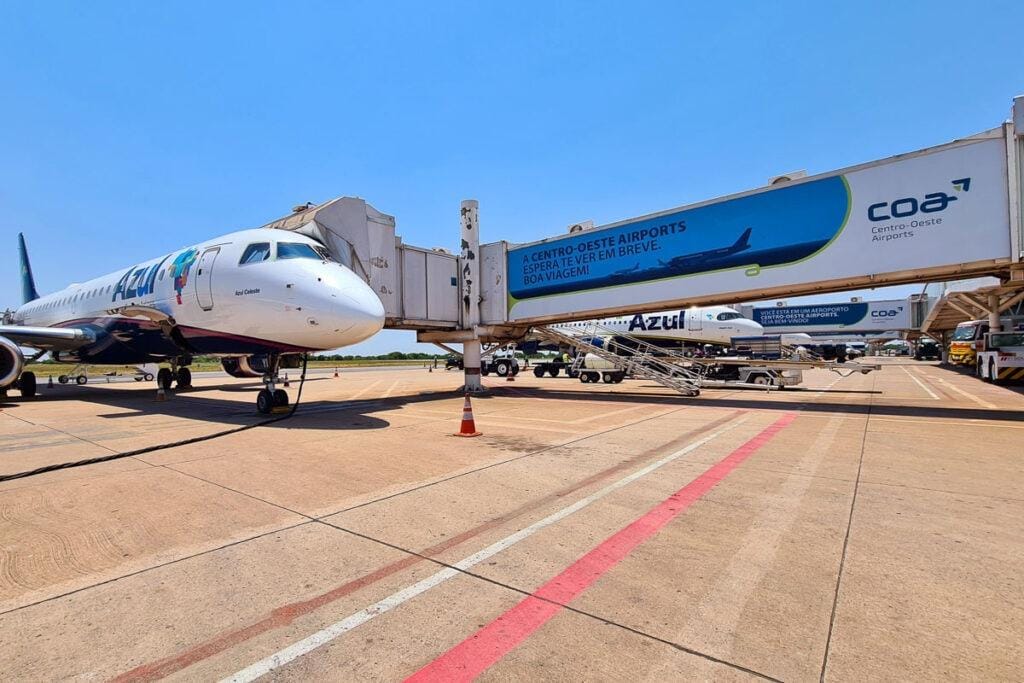 Trade turístico debate ampliação de voos regionais e conexão internacional com Santa Cruz