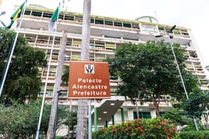 Gratificação de até 40% para cuidadores de alunos especiais é sancionada pela prefeitura de Cuiabá-MT