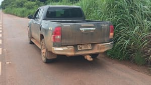 Polícia Militar prende dupla de faccionados e recupera caminhonete furtada em Juara