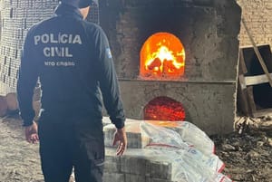 Polícia Civil incinera meia tonelada de drogas apreendidas em Comodoro-MT