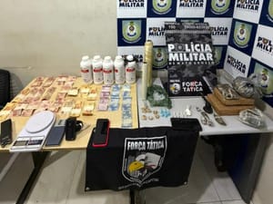 Força Tática prende dupla com maconha e pasta base de cocaína em Cuiabá-MT