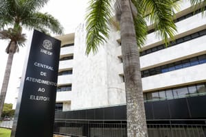 Sem regularizar o título, eleitor pode ser impedido de votar, tomar posse em concurso público e tirar passaporte