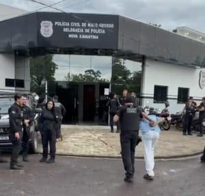 Polícia Civil cumpre buscas contra facção criminosa envolvida com tráfico de drogas e lavagem de dinheiro em Nova Xavantina-MT