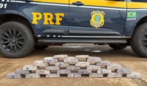 PRF apreende 160 Kg de prata vinda da Bolívia