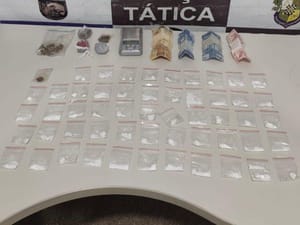 Força Tática prende homem com porções de cocaína em Rondonópolis-MT
