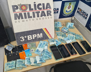 Polícia Militar de MT prende dois homens por estelionato e apreende R$ 16,7 mil em dinheiro