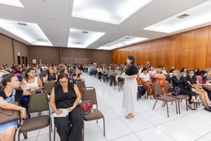 Formação de professores da rede municipal fortalece inclusão de estudantes com autismo em Cuiabá-MT