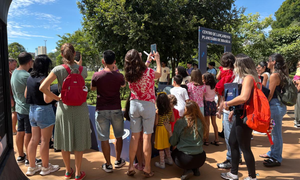 Planetário de Brasília comemora 52 anos com quase 2 mil visitantes em evento científico e familiar